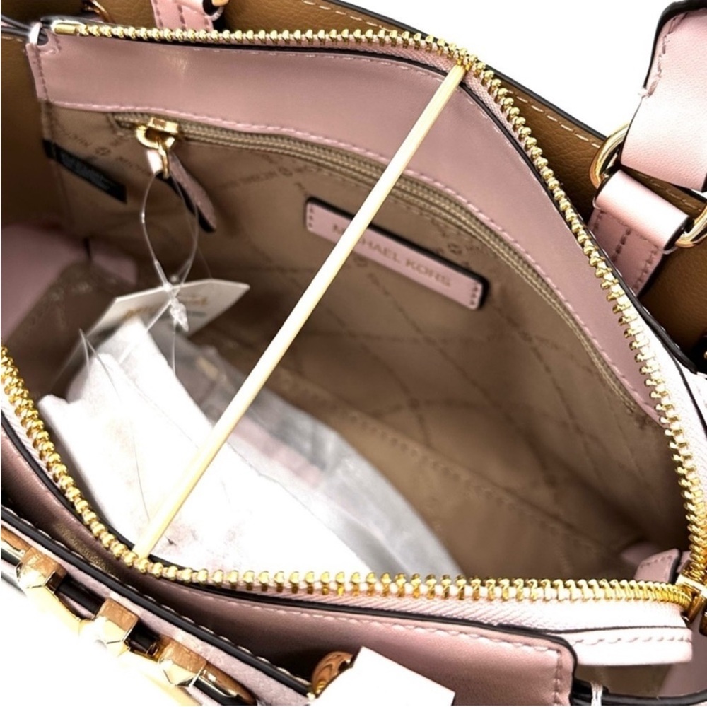Michael Kors Reed Small Satchel Crossbody Bag & Large Trifold Wallet Light Pink - Picture 10 of 15